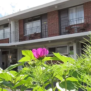 https://kuirau-park-motor-lodge.rotoruahotelsnz.com