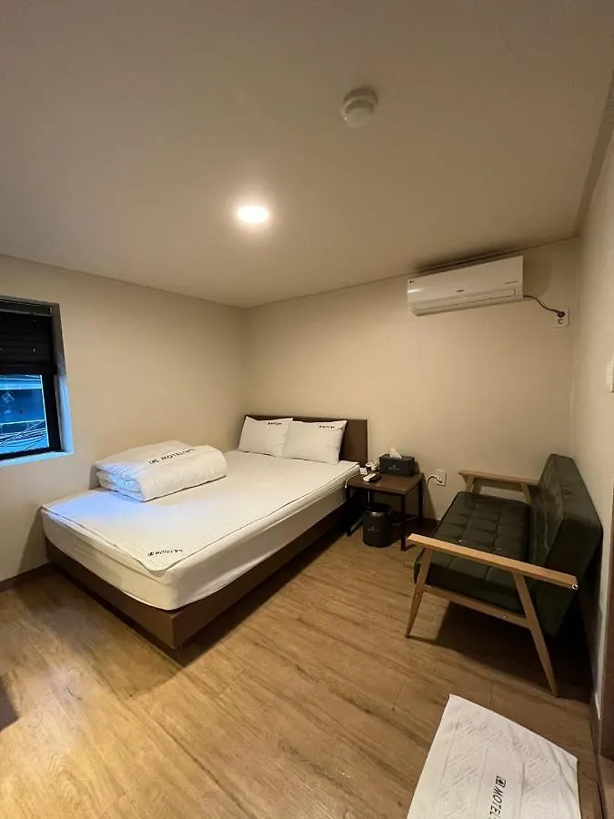 Ssangma Motel Busan
