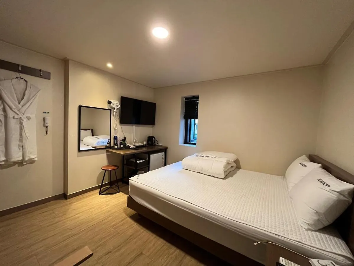 Ssangma Motel Busan